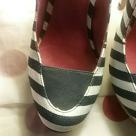 NAUGHTY MONKEY STRIPED DENIM - Picture 3 of 6